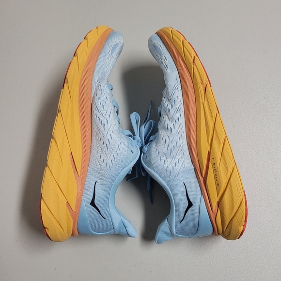 Hoka One One Clifton 8 Women's Size 10.5B. - Picture 4 of 16